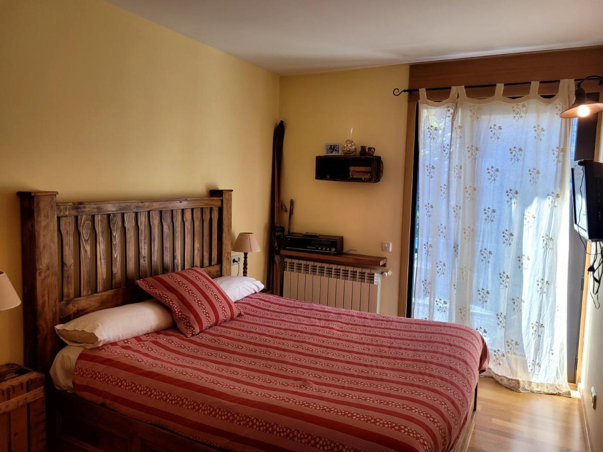 Vielha Centro Apartamento Eraval Apartman Kültér fotó